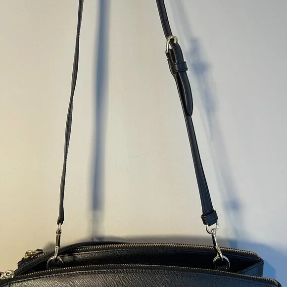 COACH Christie Crossgrain Leather Carryall Shoulder Bag in Black - Preowned - Picture 12 of 15